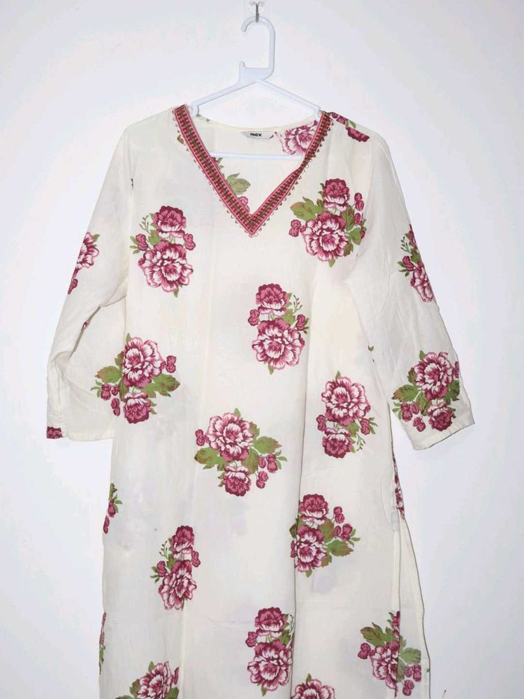 Floral Print cotton V-Neck Kurta