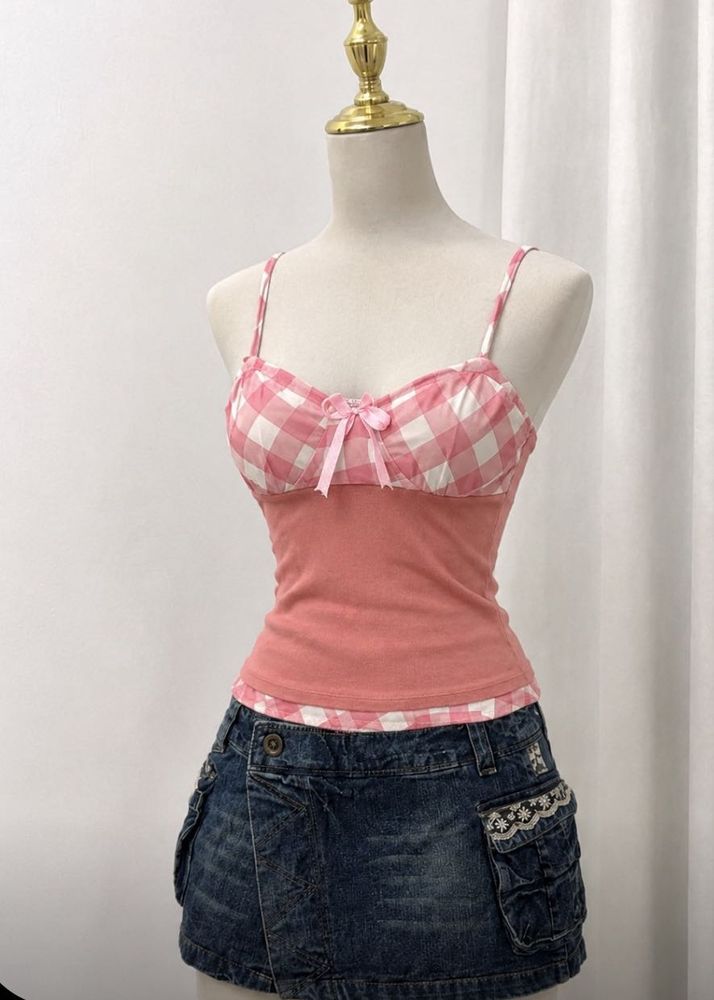 Barbie coded y2k top