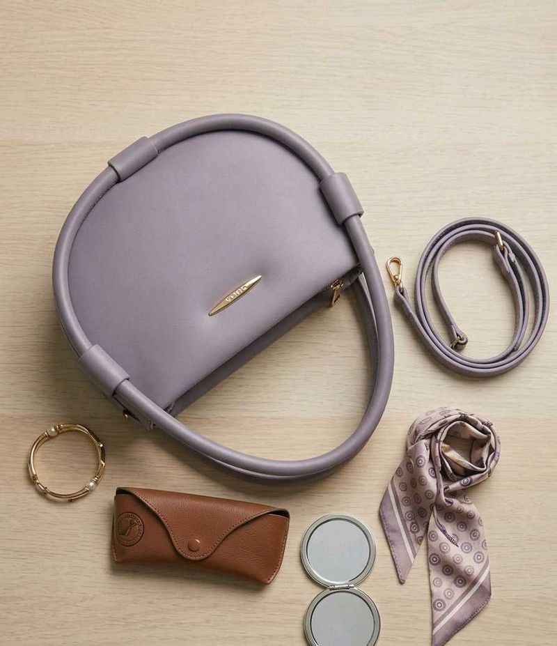 Chic Lavender Handbag Set