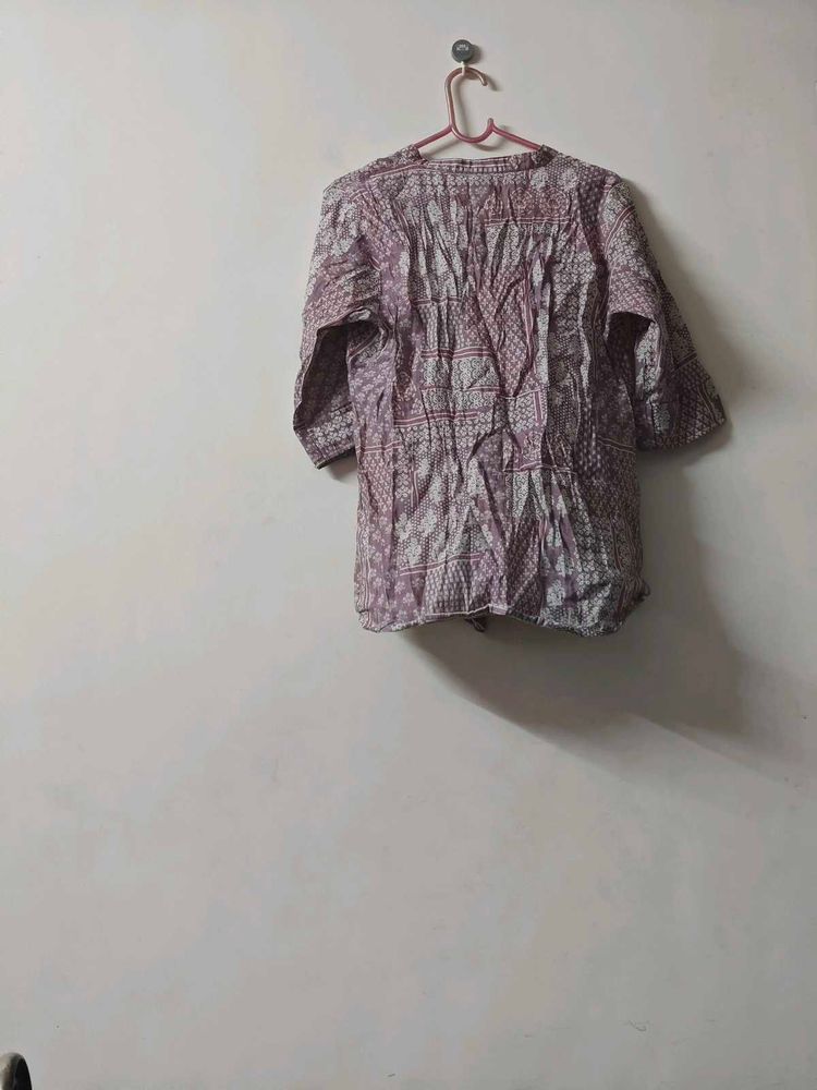 women's top