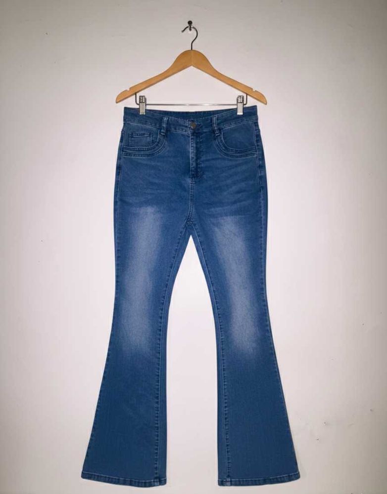 Bootcut Jeans