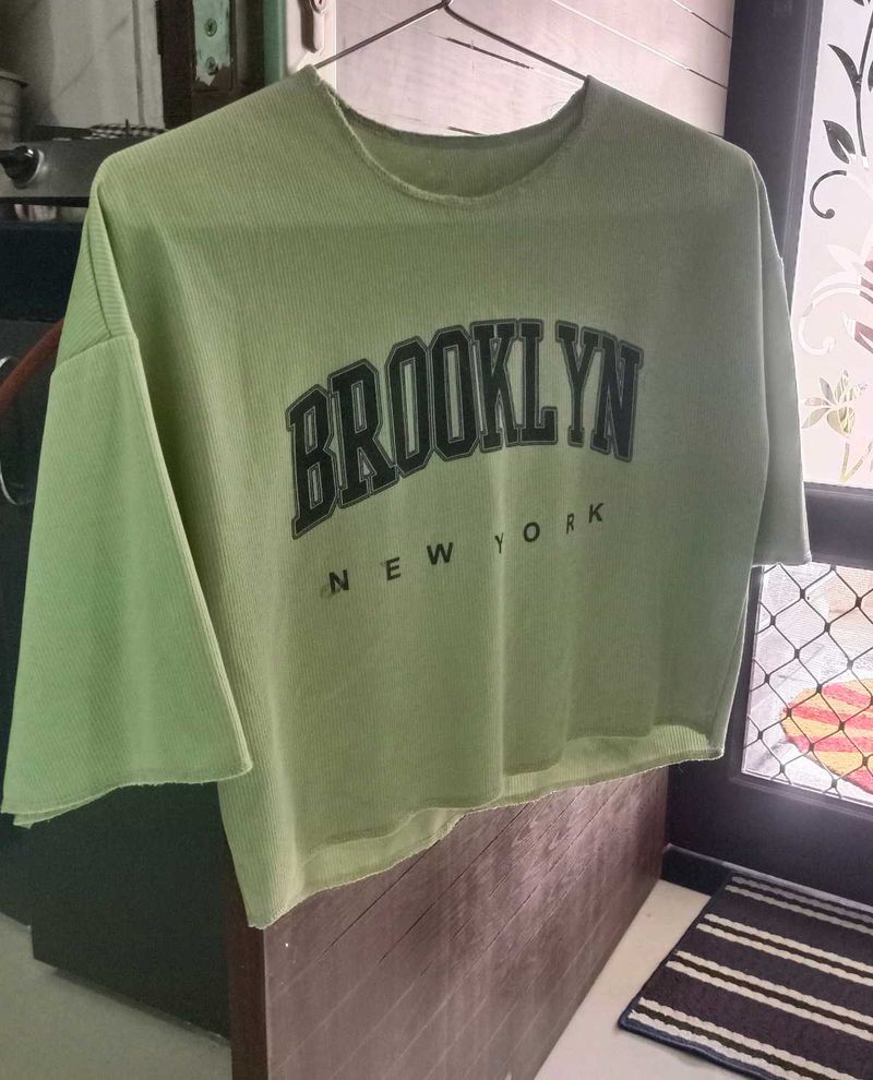 Brooklyn Crop Top - Trendy Style