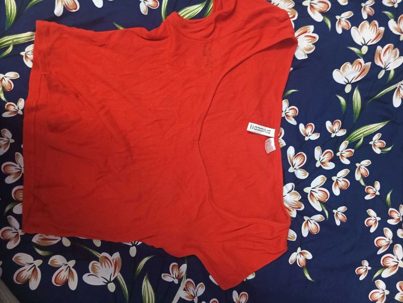 Vibrant Red Basic T-Shirt