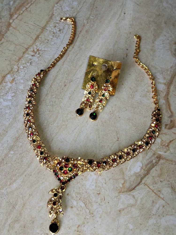 Gold-Tone Necklace &amp; Earring Set