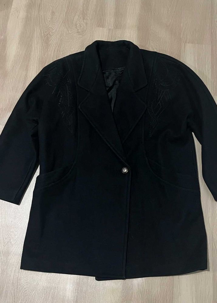 Elegant Black Embroidered Jacket