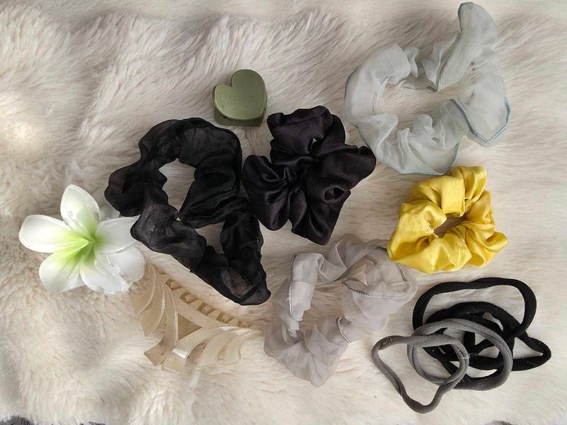 11 piece of hair accessories