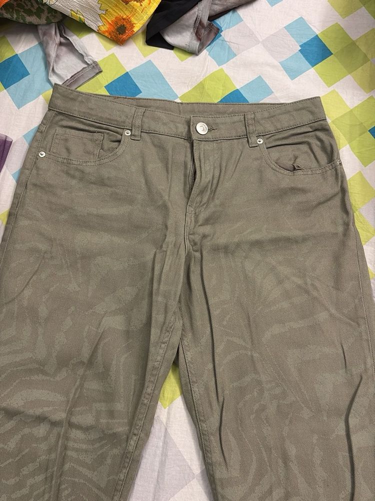 Mid-rise Olive Green Zebra Print Jeans