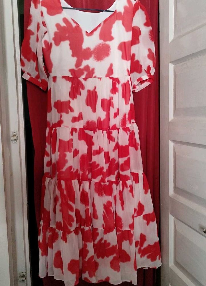 Red &amp; White Tiered Midi Dress