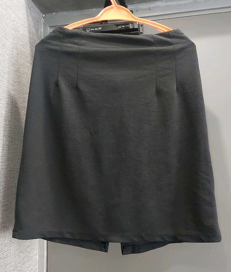 Black Skirt