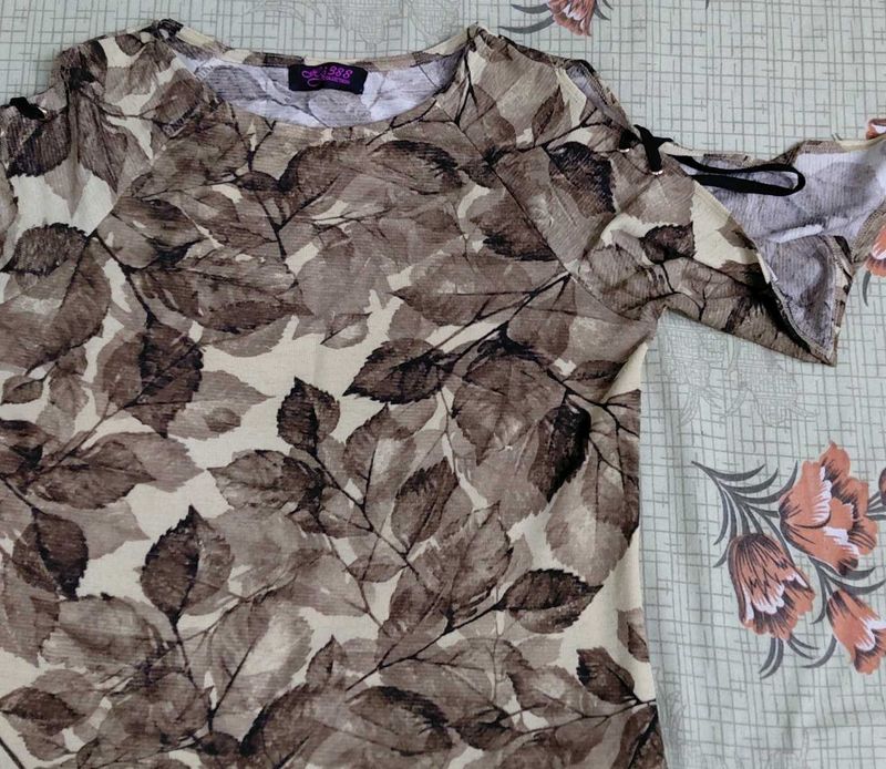 Leaf Print Cold Shoulder Top