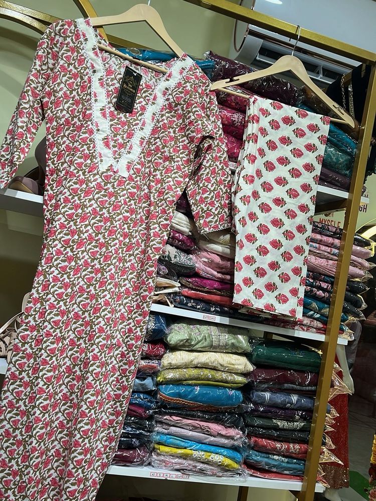 Floral Kurta Set with Pants