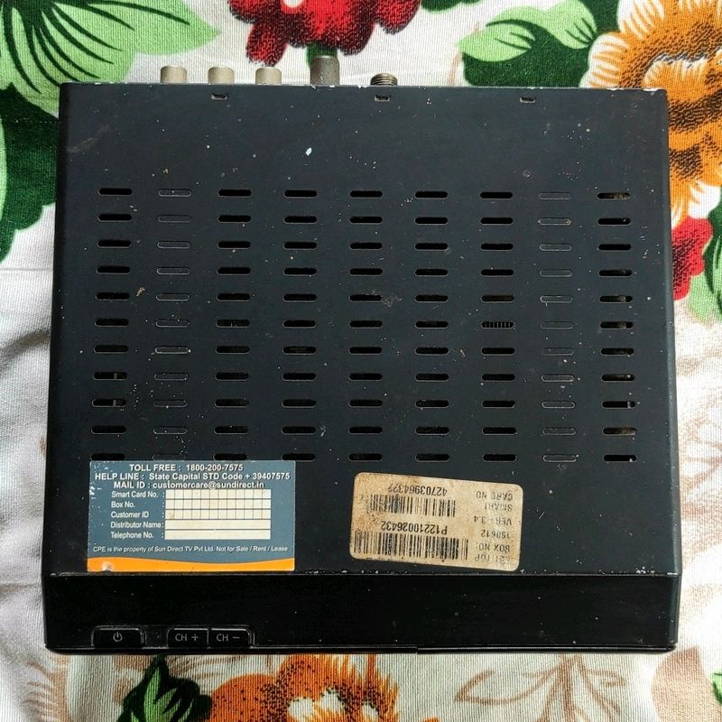 Sun Direct Seput Box With Adapter &amp; 3pin Wire