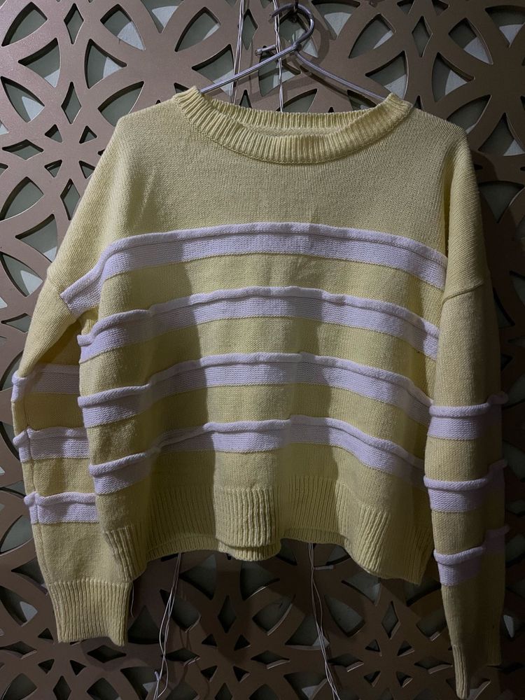 Cute Yellow &amp; White Striped Sweater
