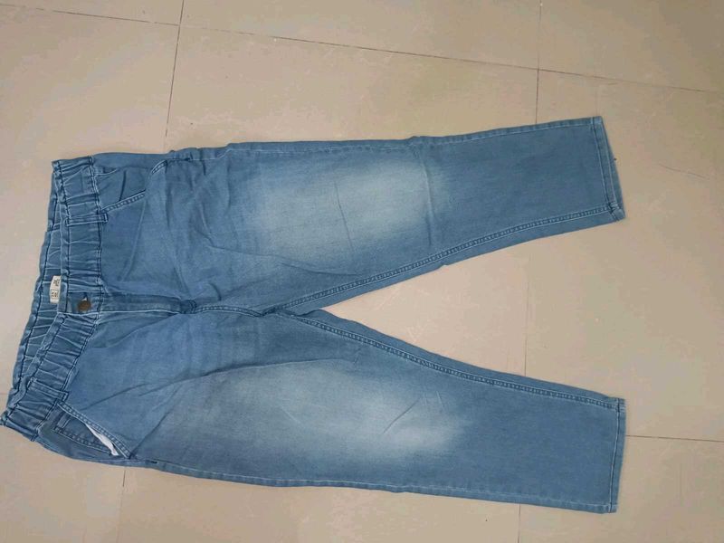 Light Wash Denim Jeans