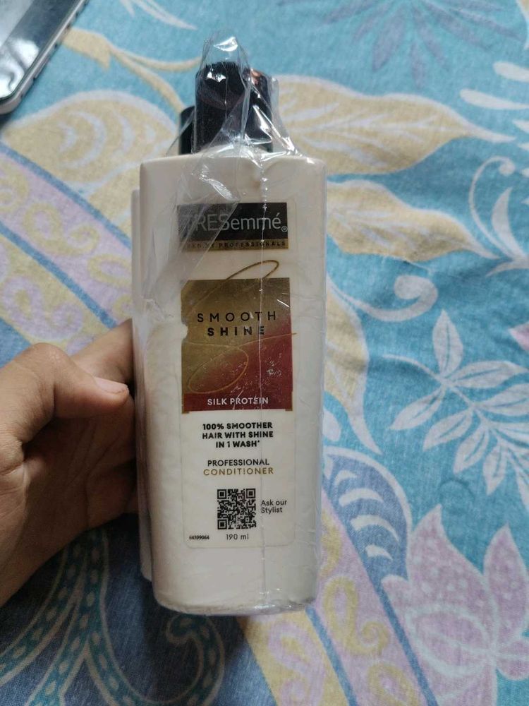 TRESemme Smooth Shine Conditioner