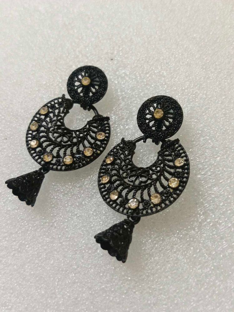 Combo - Jhumka and Star Hoop Earrings