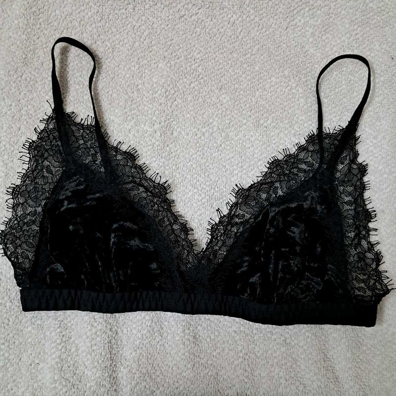 Vintage Gothic Black Lace Velvet Bralette