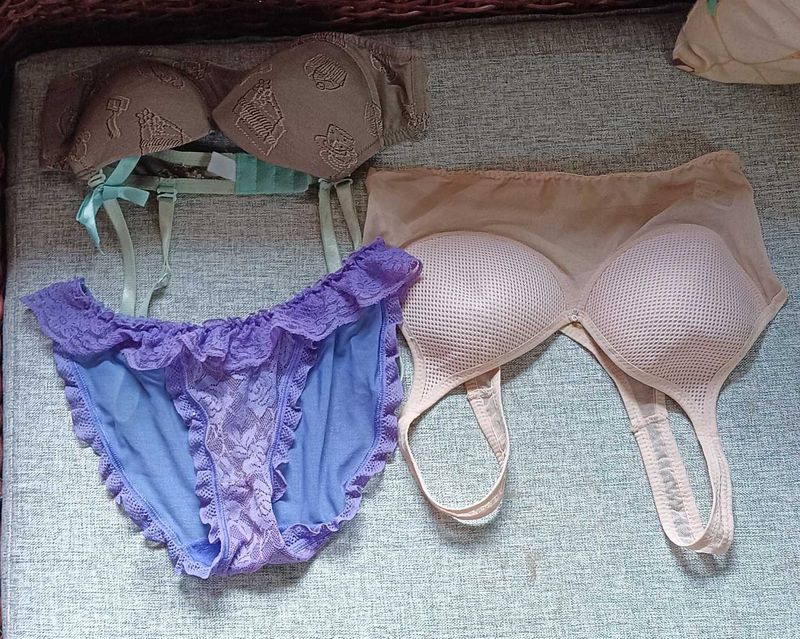 Lace Trimmed Bikini Set