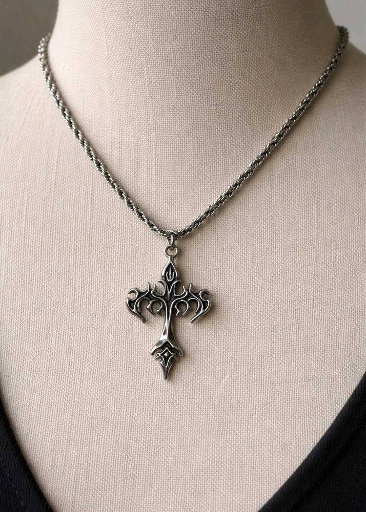 Y2K cross pendant
