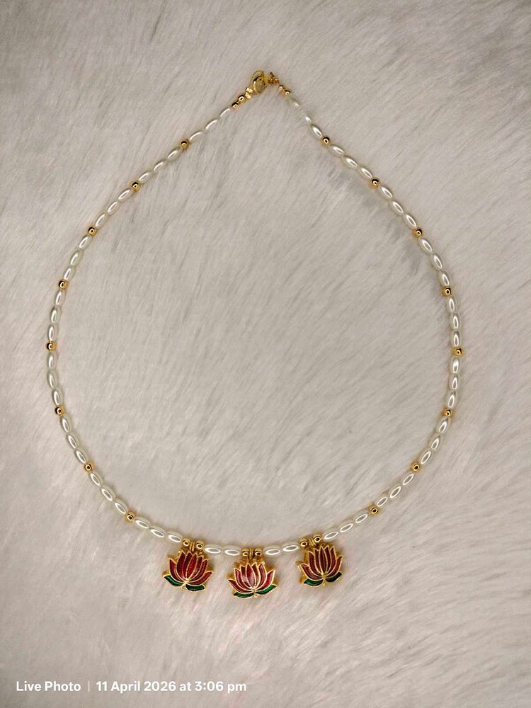 Elegant Pearl Necklace with Lotus Pendants