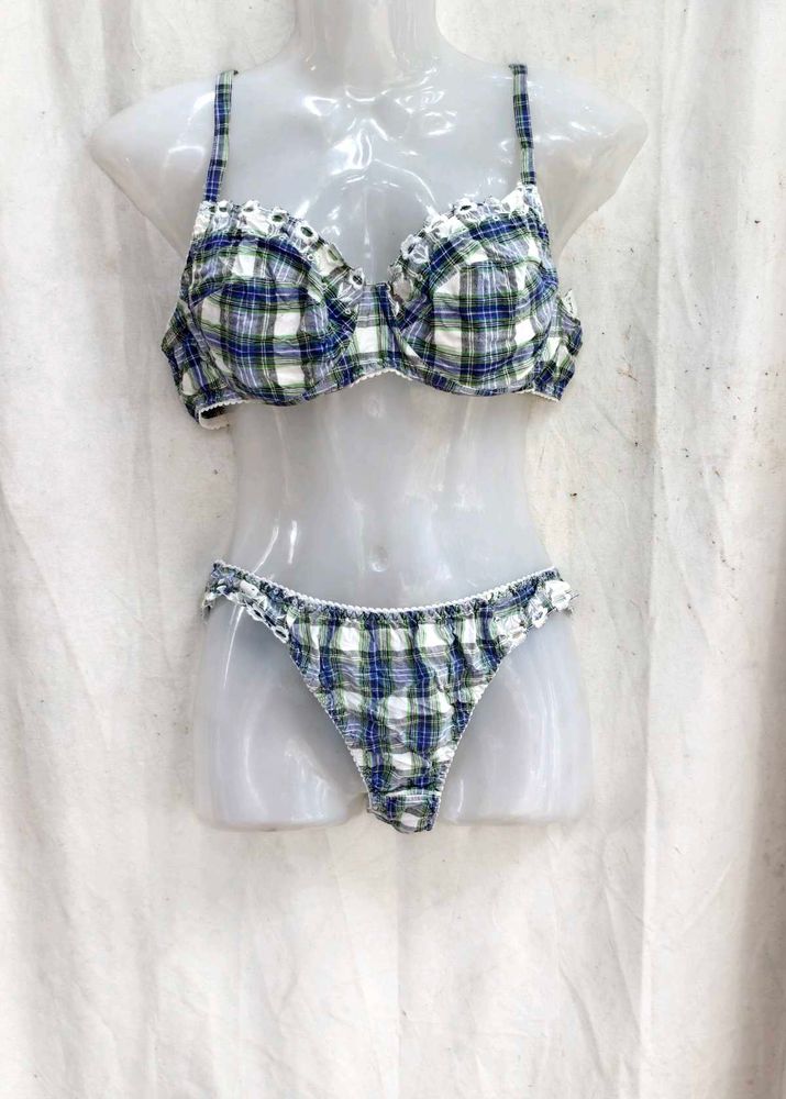 I. Cute Plaid Bra set