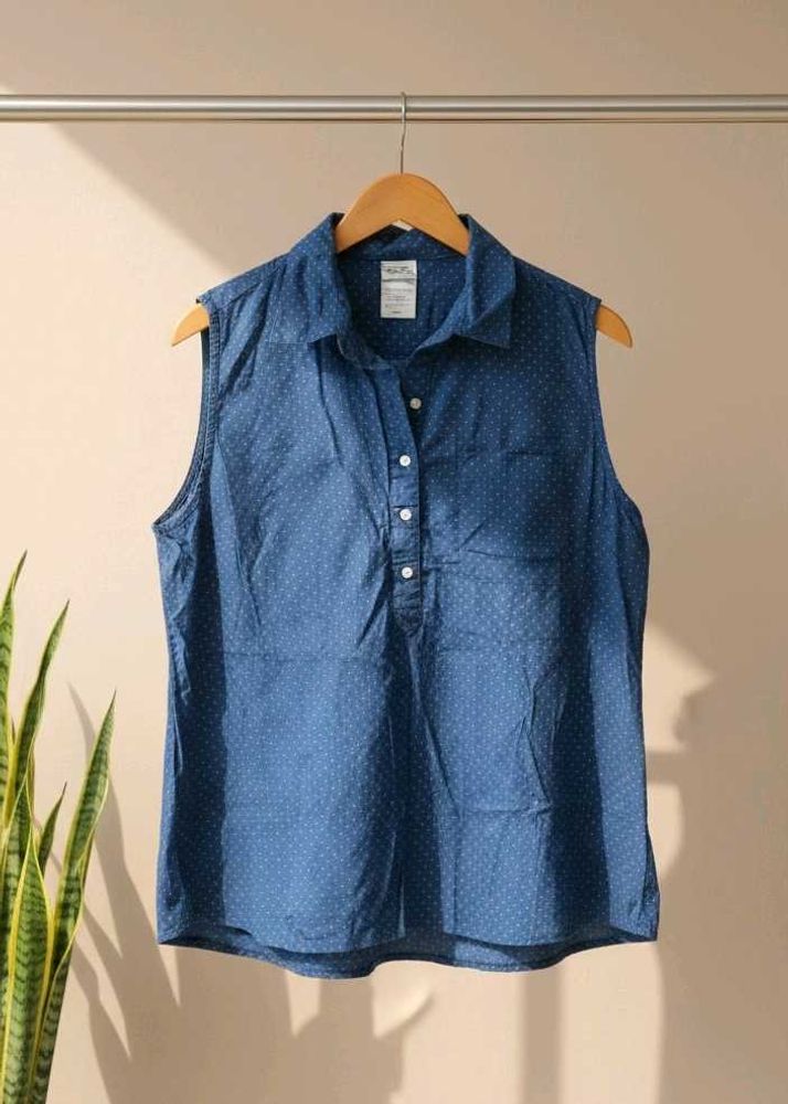 Sleeveless Top