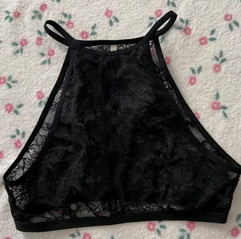 Very Cute And Beautiful Crop Top