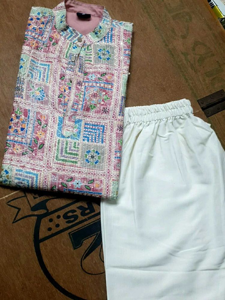 Embroidered Kurta Set