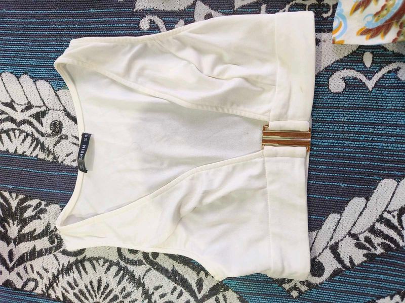 Stylish White V-Neck Tank Top
