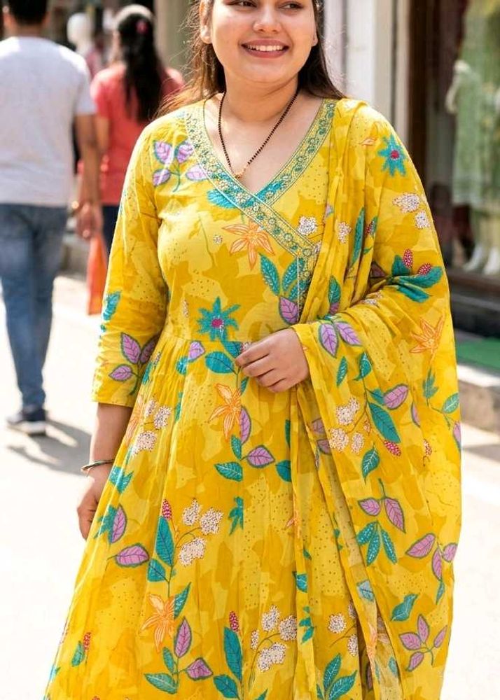 7 combo Vibrant Yellow Floral Kurta Set