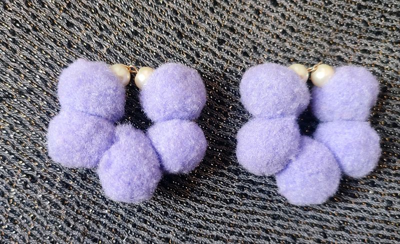 Pom Pom Earrings