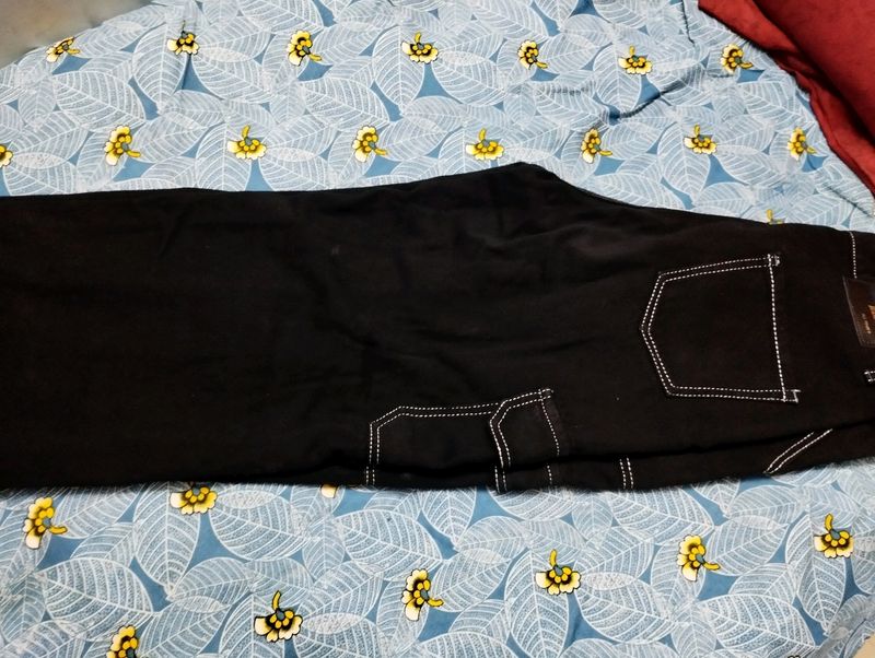Women New Black Denim Cargo Jeans