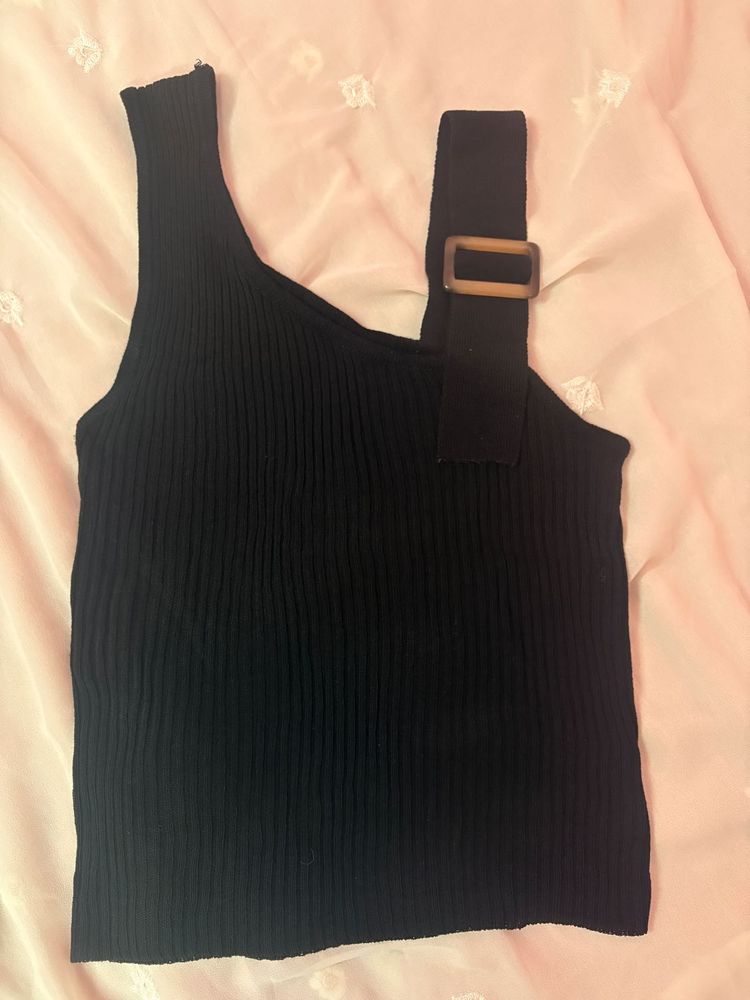Ribbed Black Tank Top with Buckle Detail
