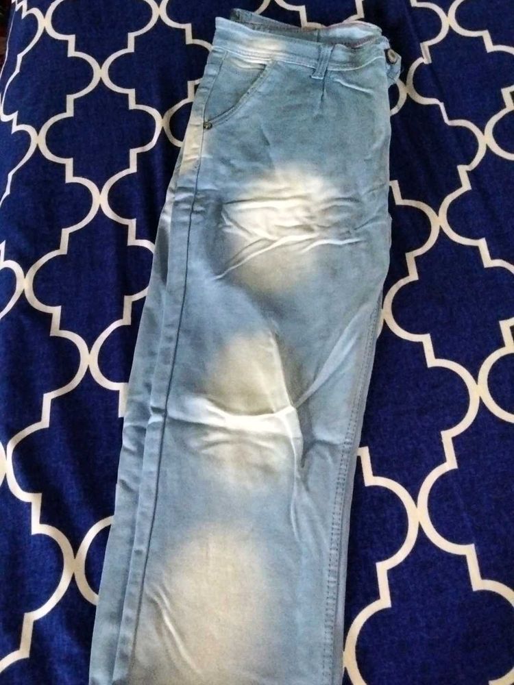 Light Wash Denim Jeans