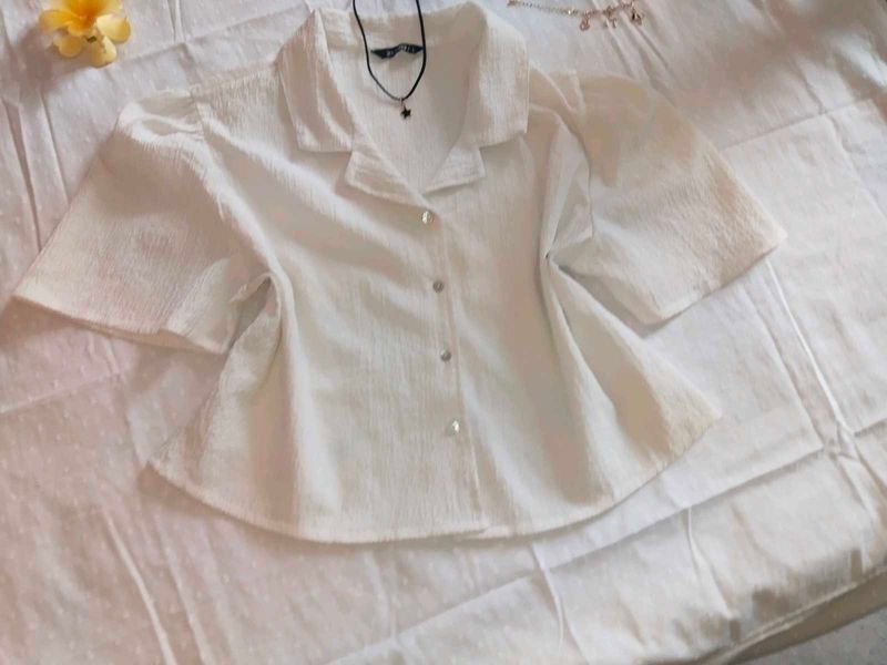 Chic White Textured Puff Sleeve Top