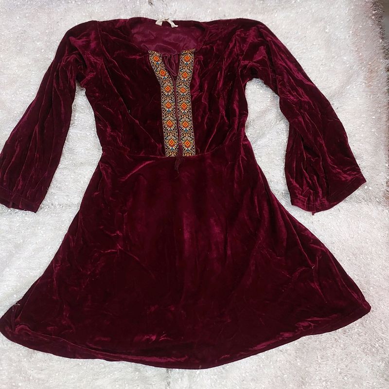 Short Velvet One Pis Valentine Special 💝
