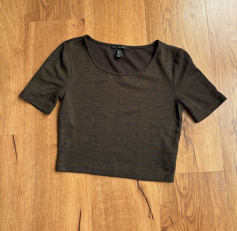Olive Green Cropped T-Shirt