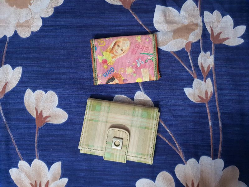 combo of 2 wallets 1 barbie girl purse, 1 wallet with zips