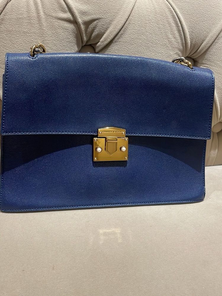 Chic Blue Crossbody Bag