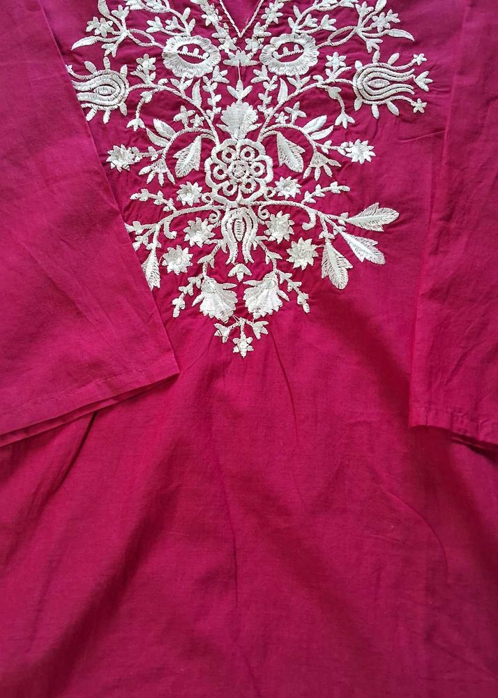 Vibrant Pink Embroidered Kurta