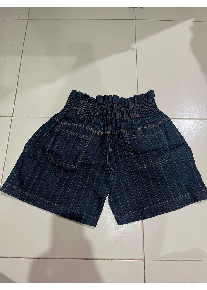 Cute Dress Type Denim Shorts With High Waist