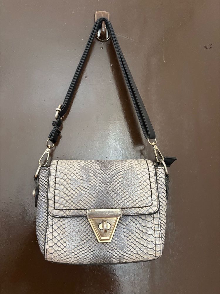 Snakeskin Print Shoulder Bag