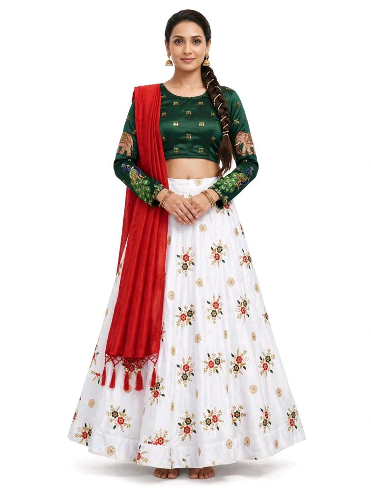 Elegant White Floral Lehenga Choli