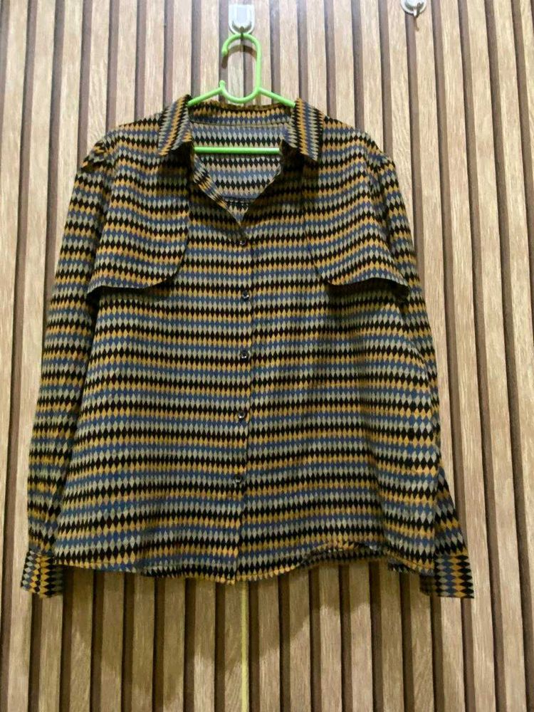 Retro Geometric Print Button-Up Shirt