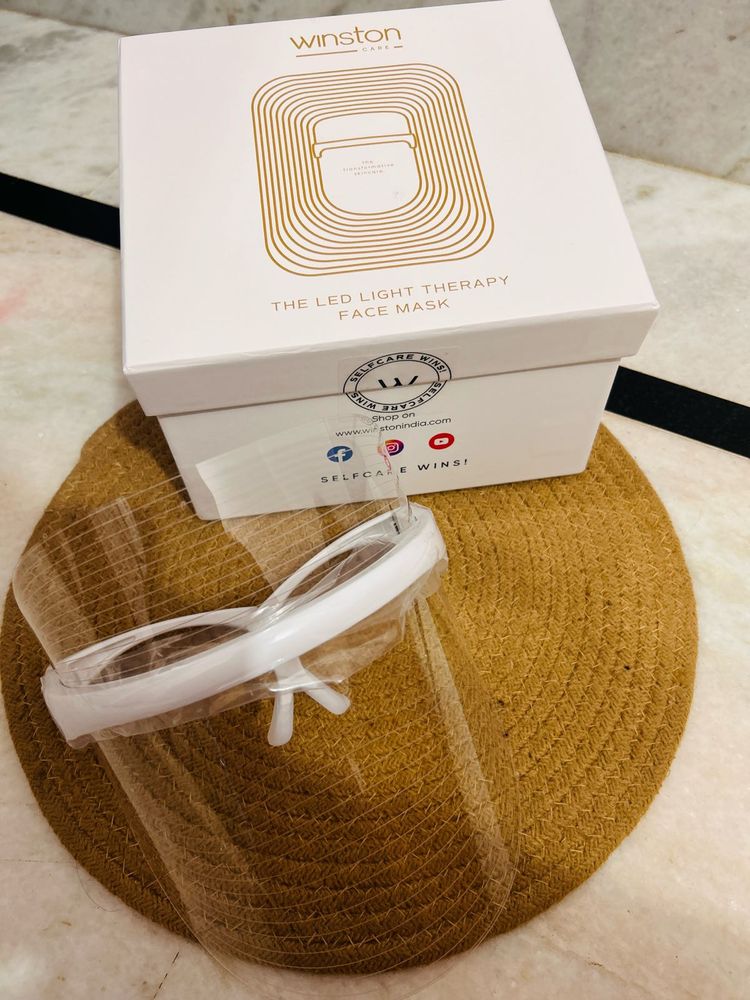 Winston The LED Light Therapy Face Mask