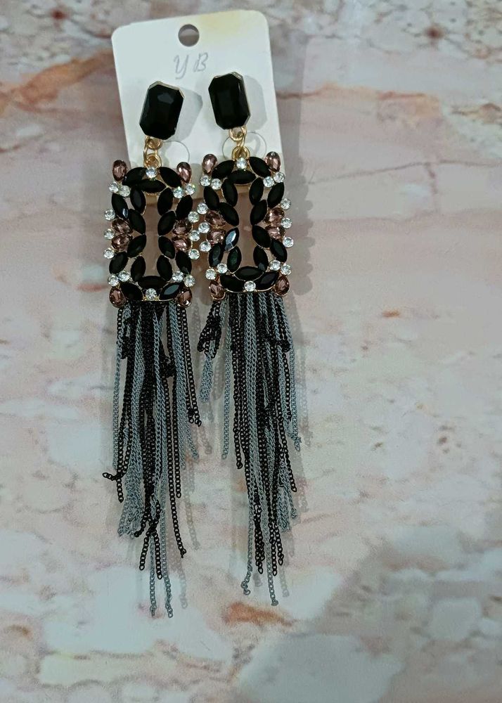 Elegant Black and Grey Chain Drop Earrings
