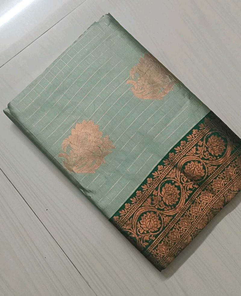 Elegant Ethnic Benarasi Silk Saree Green 💚