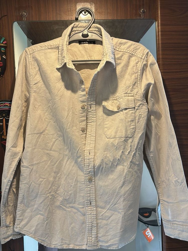 Zudio Men's Beige Button-Down Shirt