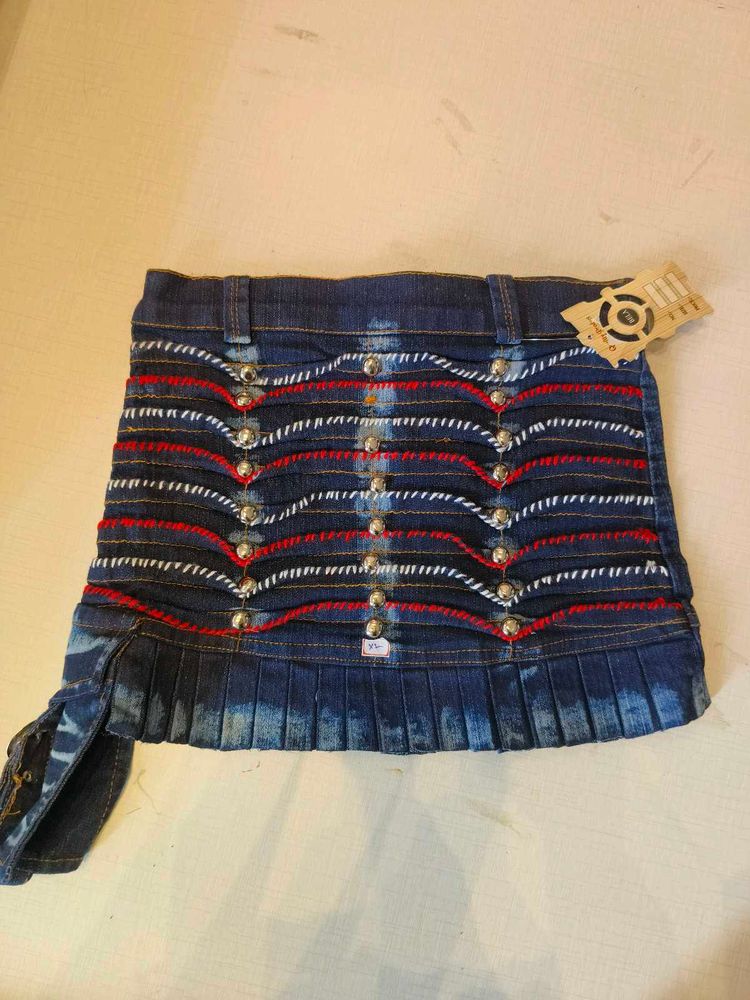 Vintage Y2K Studded Pleated Denim Mini Skirt