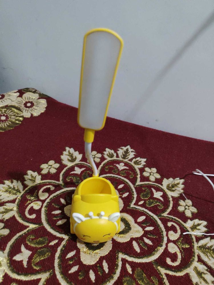 Cute Giraffe Desk Lamp